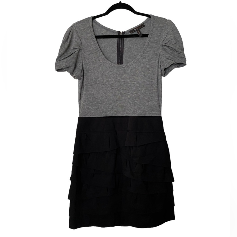 BCBGMaxAzria Dress Ruffle Skirt Office Work Classic Neutral Layer, Size 8
